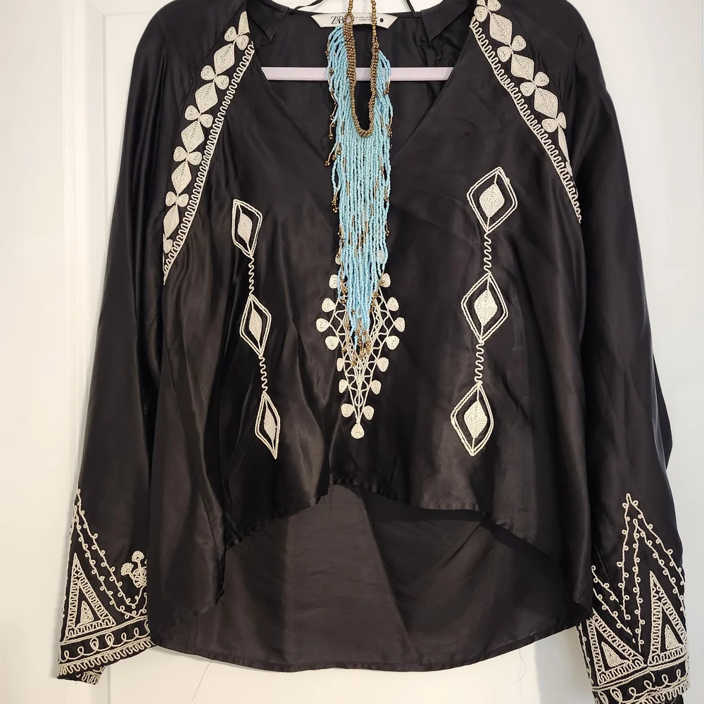 Zara Black Top - Picture 3 of 7
